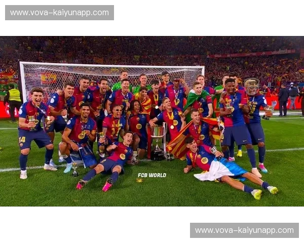 巅峰之战:国王杯上的皇马与巴萨,足球世界的永恒史诗 巅峰之战:国王杯上的皇马与巴萨,足球世界的永恒史诗